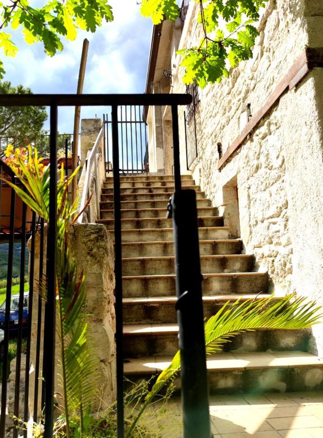 Ai Limiti • 67 • Stonehouse Guest House Palombaro Екстериор снимка