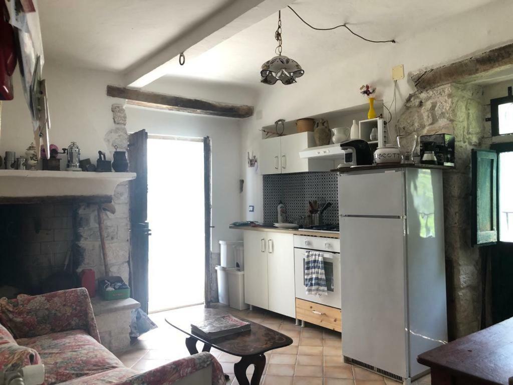 Ai Limiti • 67 • Stonehouse Guest House Palombaro Екстериор снимка